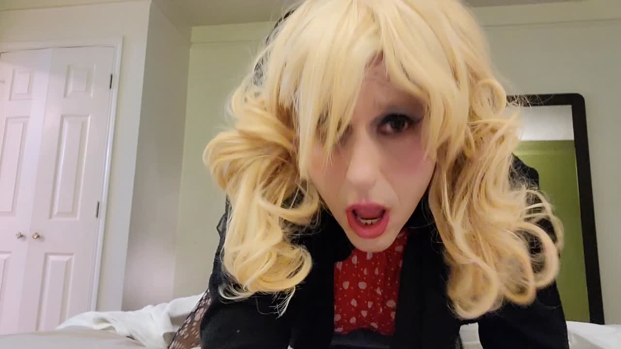 Sissy crossdresser Annette interracial motel suck and fuck