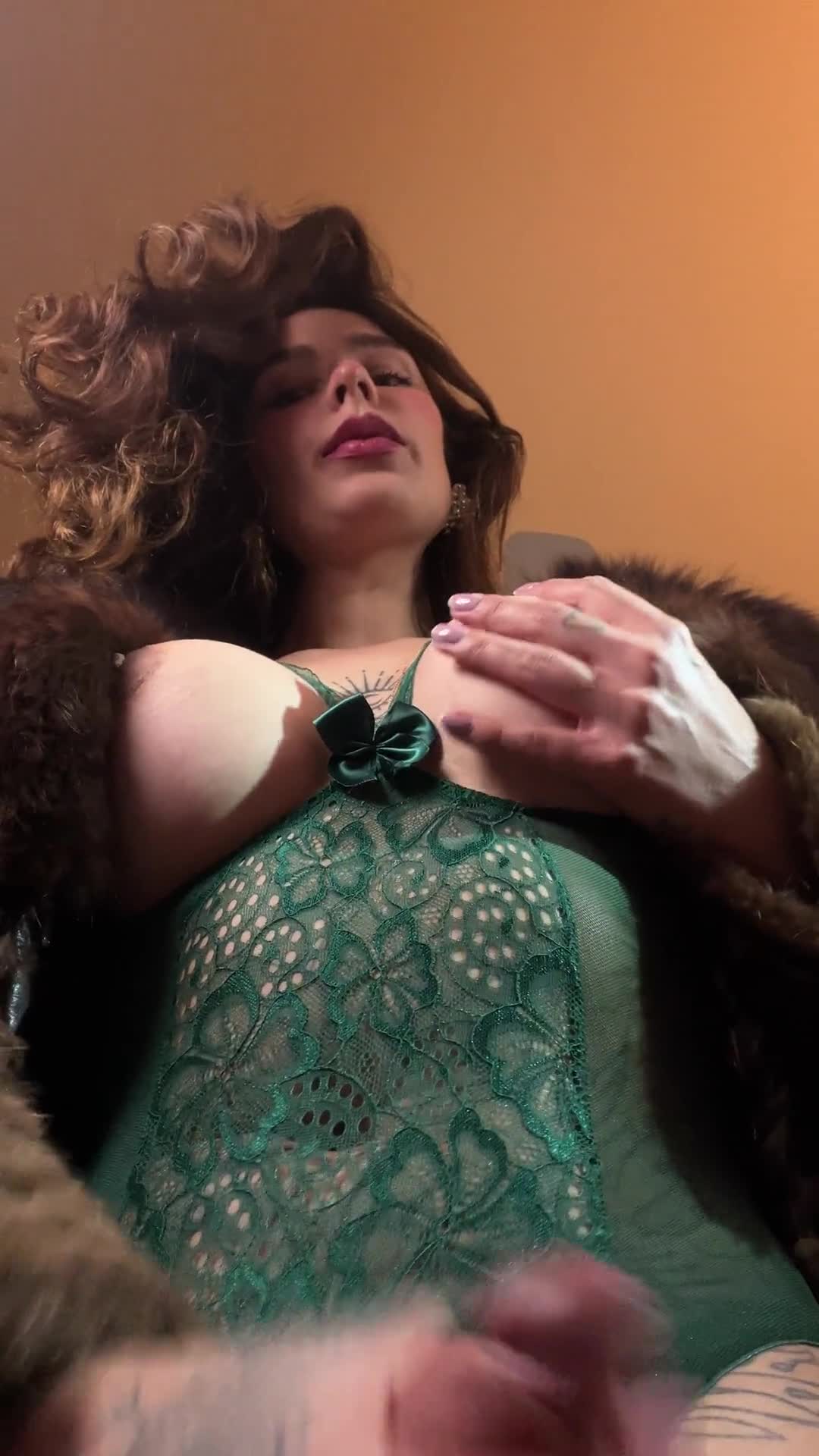 Tgirl in fur coat cum